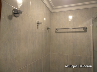 ACCESORIOS ADHESIVOS PARA BAÑO 