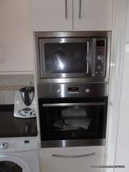  HORNO +MICROONDAS EN TORRE