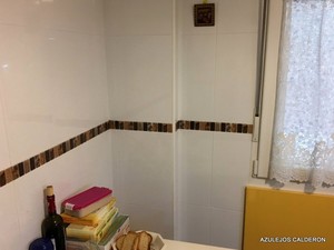 AZULEJO BLANCO BRILLO C/ CENEFA