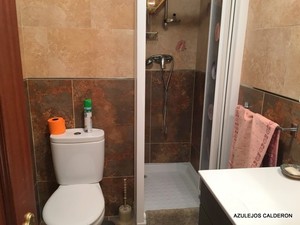 DUCHA ENCASTRADA EN HUECO
