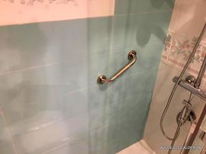 ASA DE DUCHA CROMADA ANTIDESLIZANTE