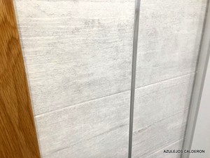 AZULEJO CLOE PERLA C/ LISTELO VERTICAL