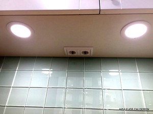 OCULOS LED BAJO MUEBLES 