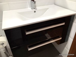 MUEBLE NOVO 80 CM. NEGRO PIANO