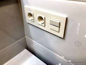 MECANISMOS ELECTRICOS TIPO SIMON 