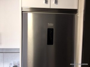 COMBI BEKO EN ACERO ANTIHUELLAS