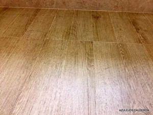 suelo porcelanico rectificado imitacion madera