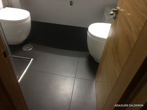 SUELO PORCELANICO "BRUJAS" NEGRO 60x60