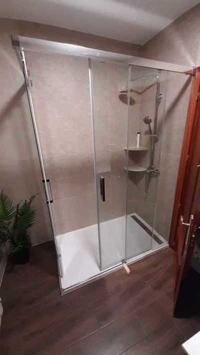 REFORMA BAÑO CANDAS