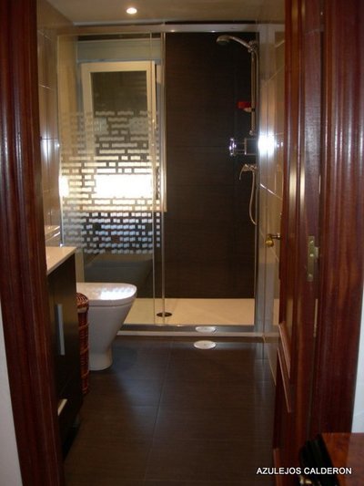 REFORMA DE BAÑO C/1º DE MAYO (AVILES)