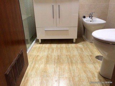 REFORMA DE BAÑOS  C/ PUERTO DE SOMIEDO